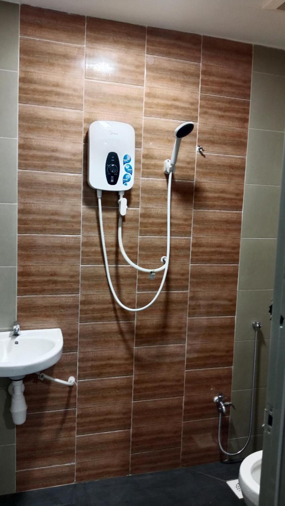 Отель Nilai H2 Экстерьер фото